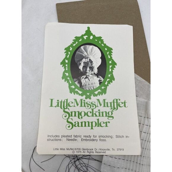 Vintage Little Miss Muffet Smocking Sampler Used 1975 As Seen - Picture 11 of 11